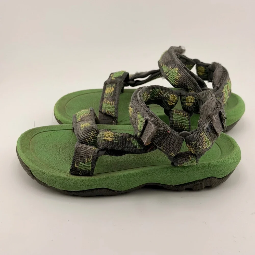 Teva Kids Hurricane XLT 2 Green Dinosaur Print Sport Sandals 1019391T Size 7T